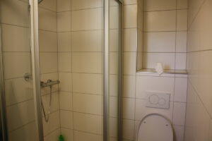 OG Duschbad mit WC 3